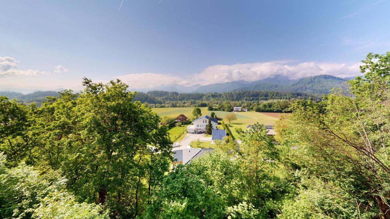 Modernes Ferienhaus Mit Panoramablick Rosegg Exterior photo
